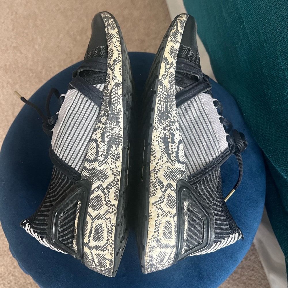 adidas Women's Stella McCartney Black and Gray Patterned Sneakers